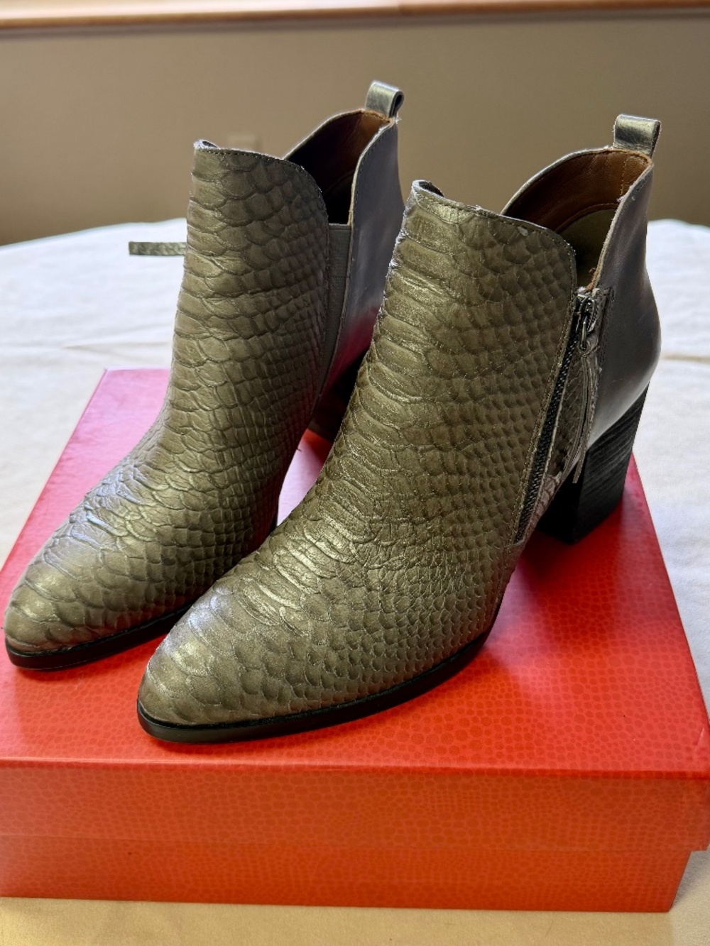 Donald J. Pliner Olive Textured Leather Heeled Ankle Boots